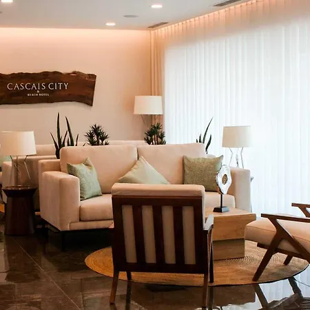 Hotel & Cascais