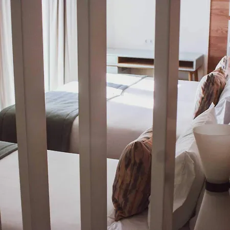 Hotel &