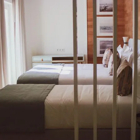 Hotel &